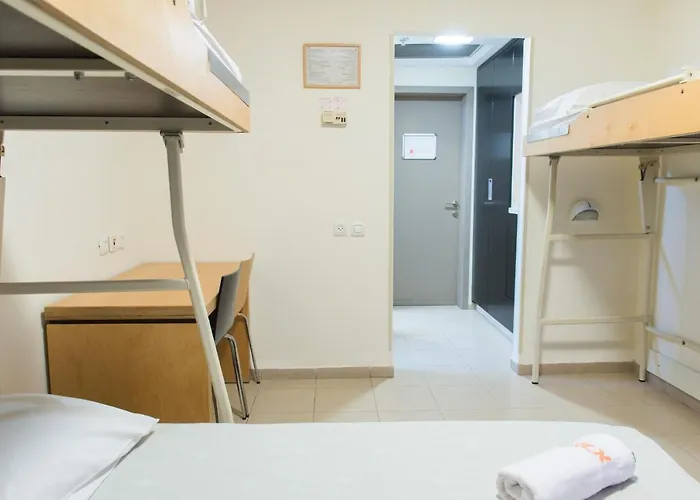 Hi - Shlomi Hostel